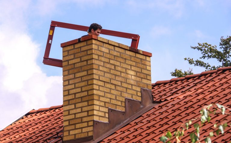 Skorstensskydd till jättestor skorsten